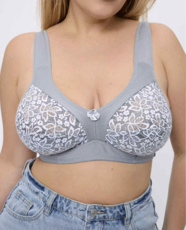 Liemenėlė be lankelių E dydžio