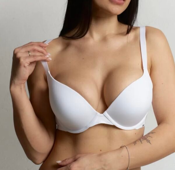 Balaloum liemenėlė baltos spalvos su push up C dydis